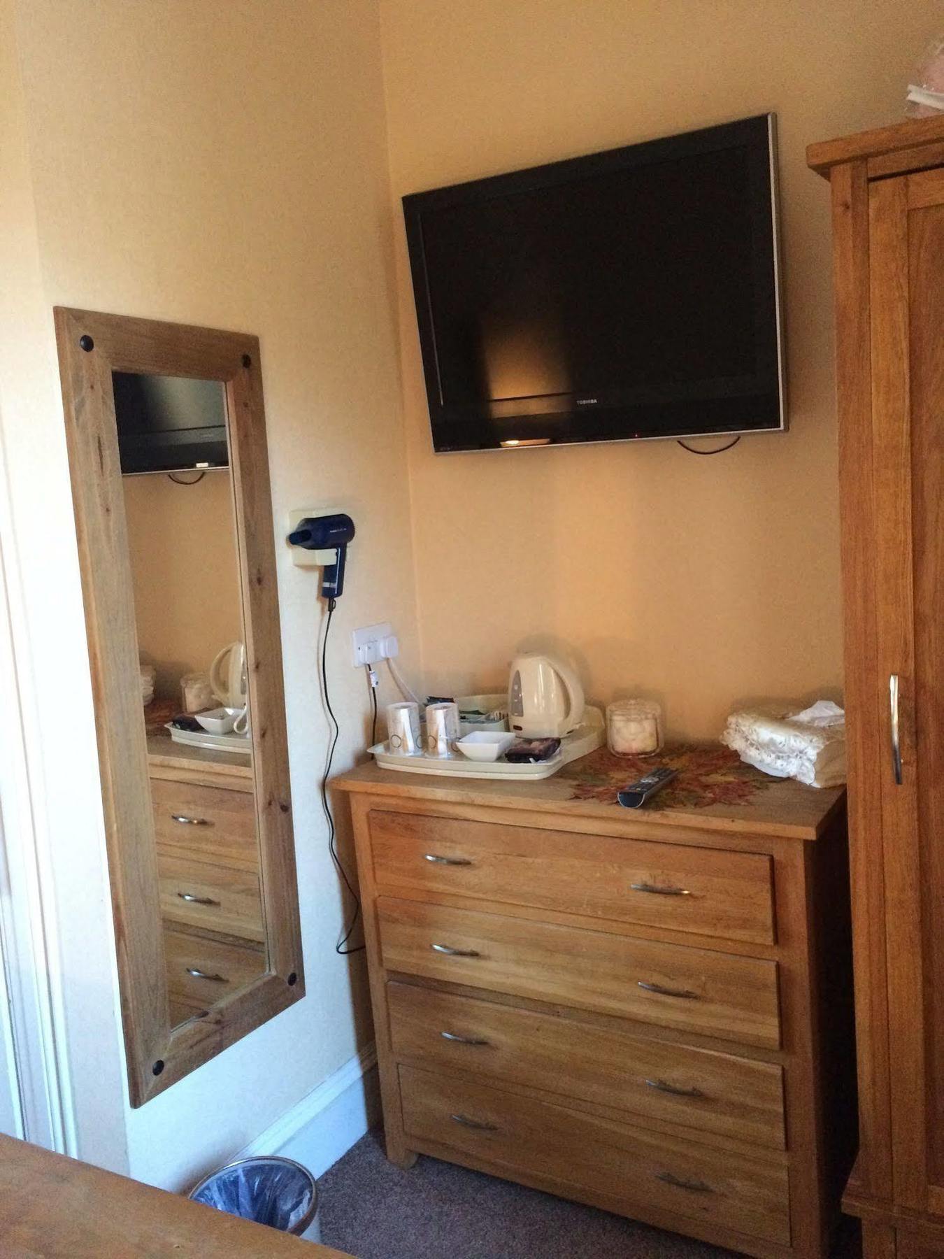 Hebridean Guest House Сторновэй Экстерьер фото